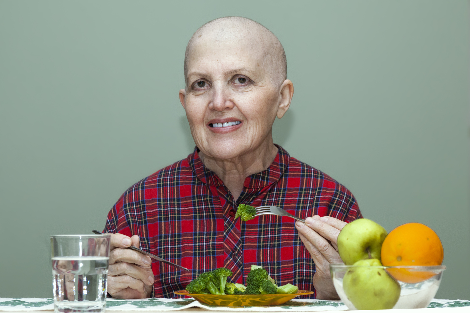 How is chemotherapy used to treat cancer