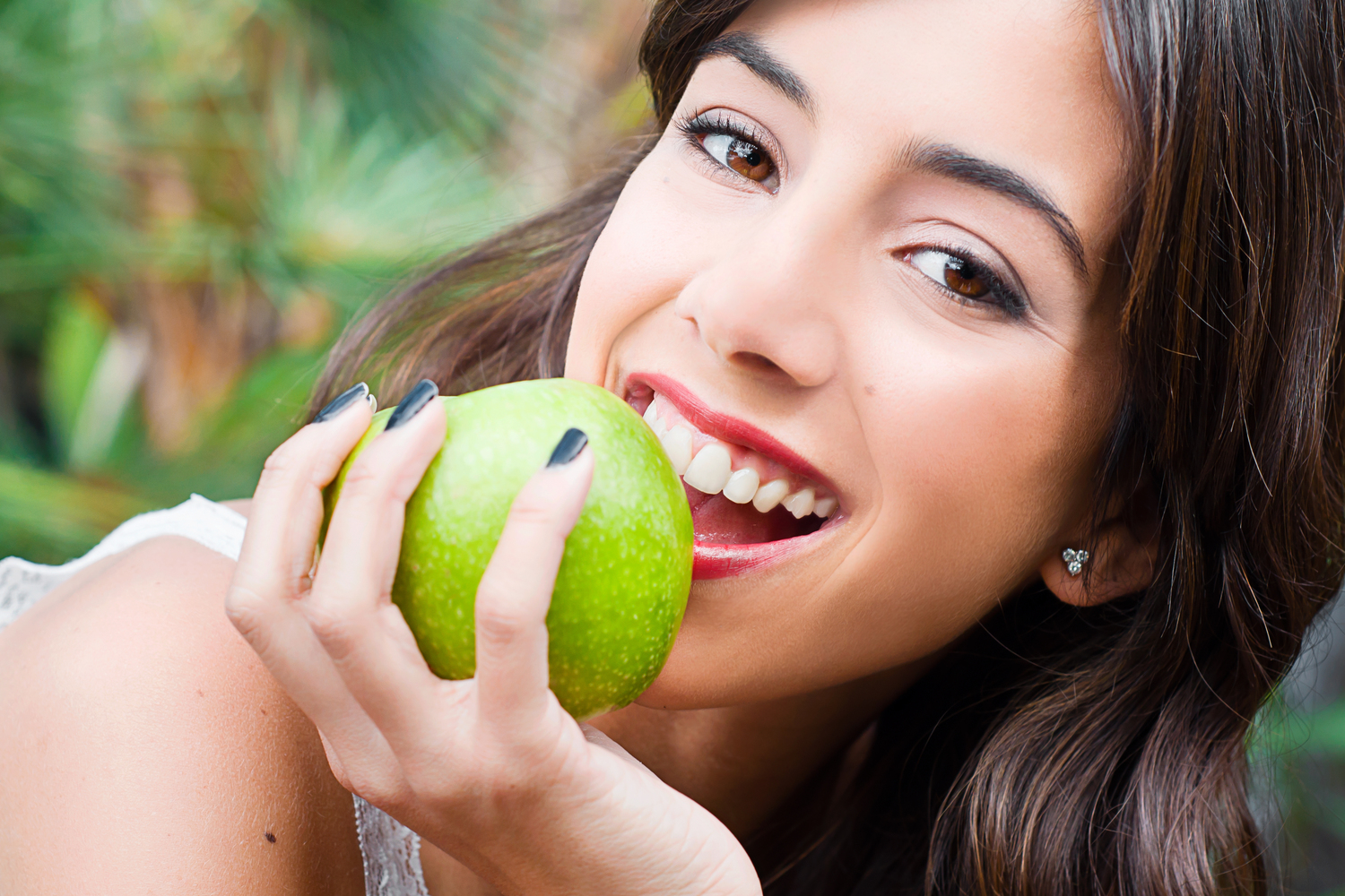 Foods for Whiter Teeth